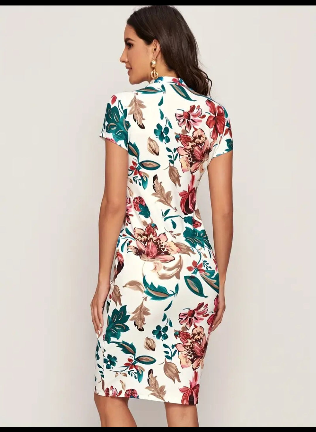 Robe moulante à imprimé floral
