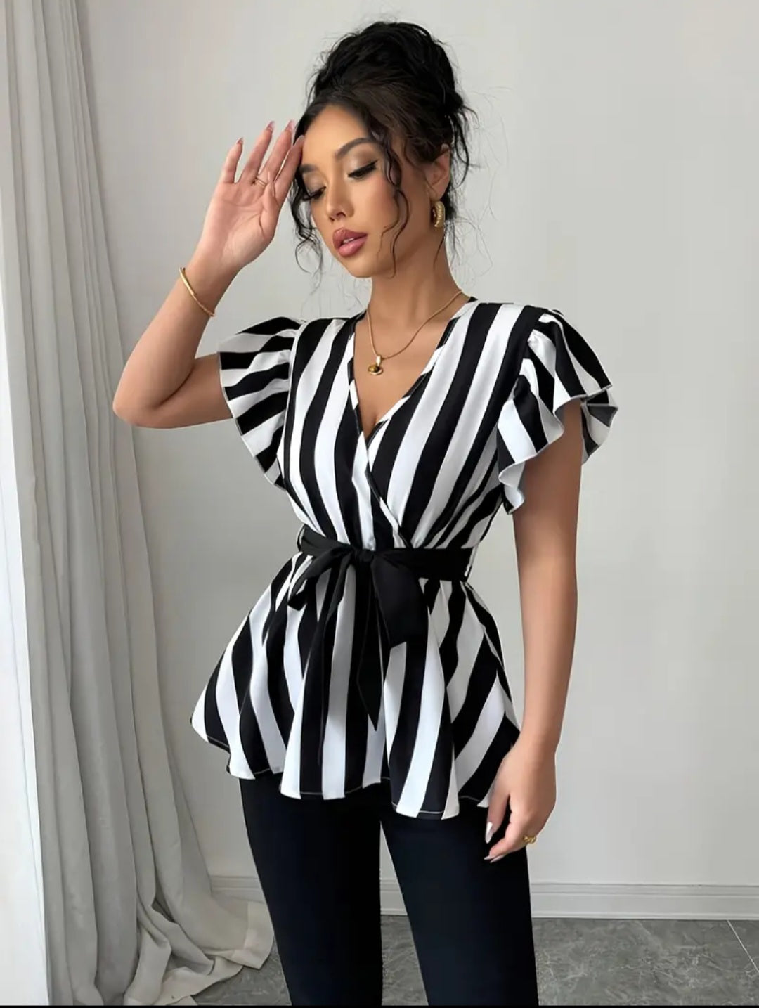 Chemise élégante à rayures croisées