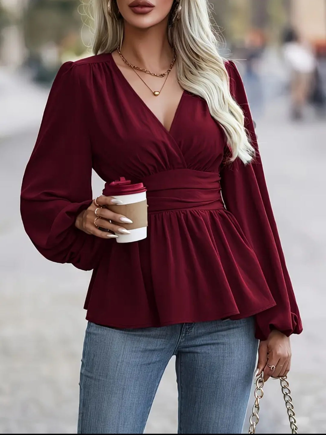 Élégante chemise femme en col V