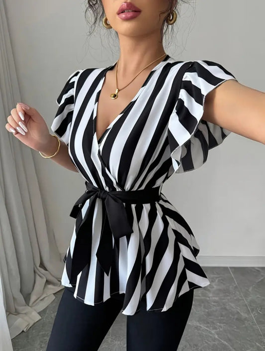 Chemise élégante à rayures croisées