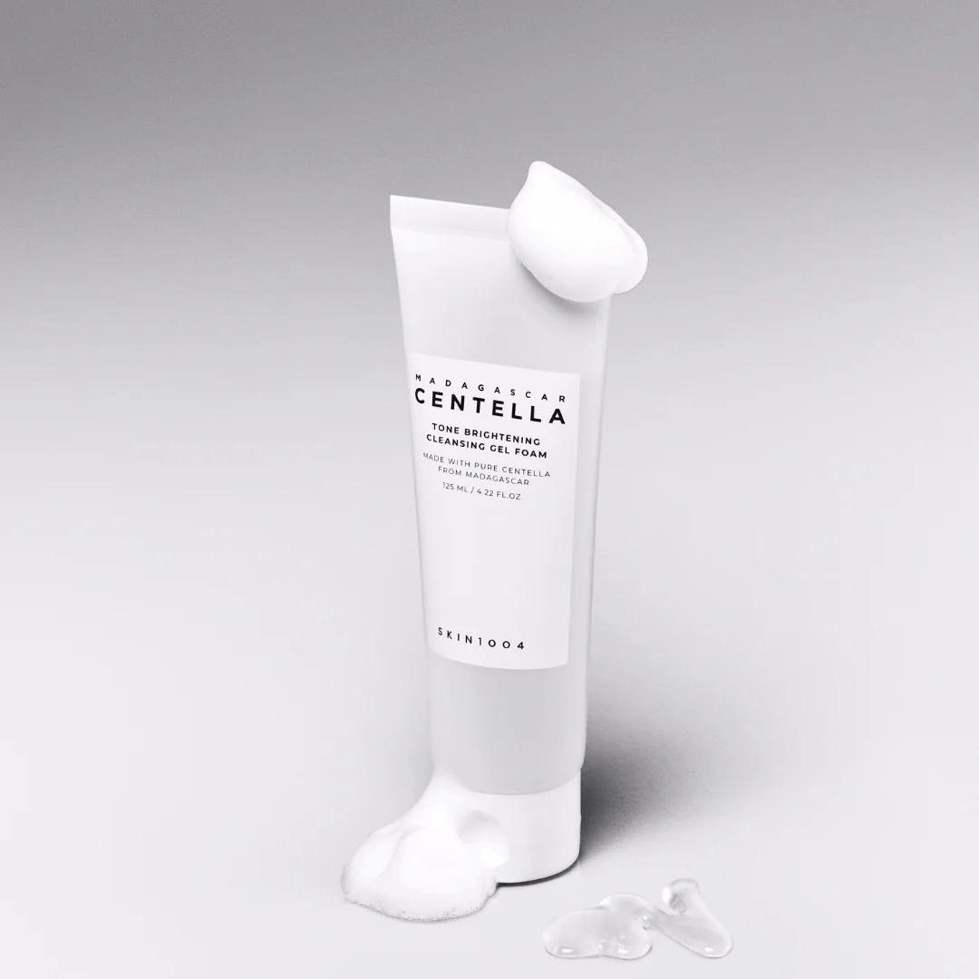 SKIN1004 Tone Brightening Cleansing Gel Foam