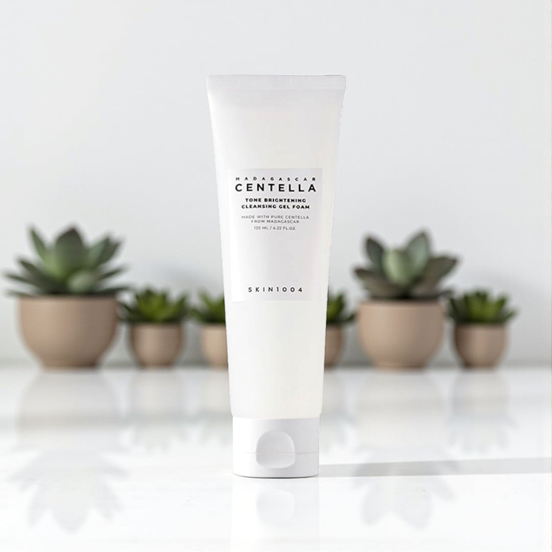 SKIN1004 Tone Brightening Cleansing Gel Foam