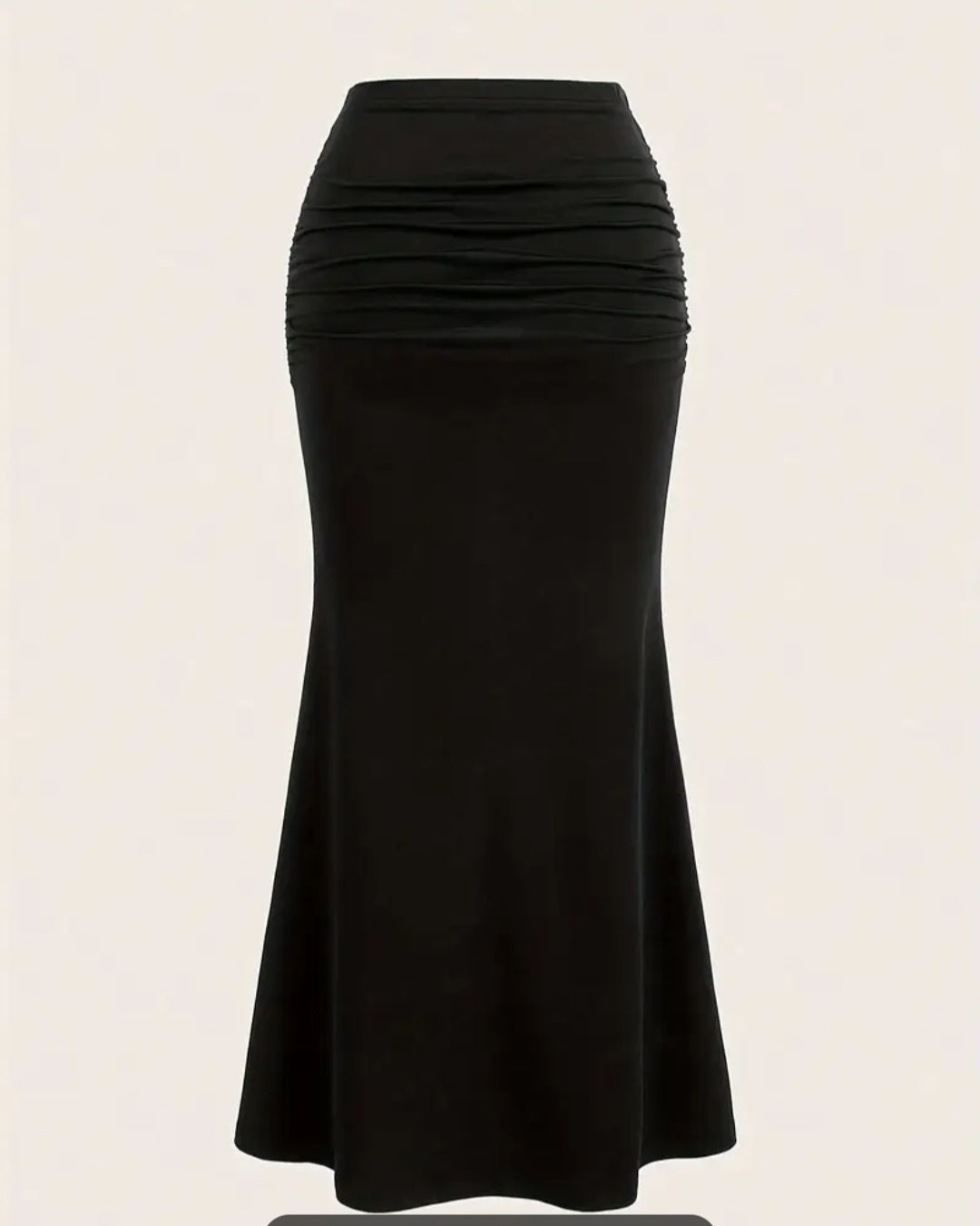 Jupe plissée noir à ourlet sirène